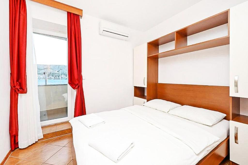 Apartmani "Jadran" Pag Town Exterior photo