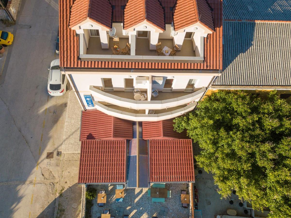 Apartmani "Jadran" Pag Town Exterior photo